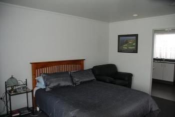 Charlton Motel Гор Екстер'єр фото