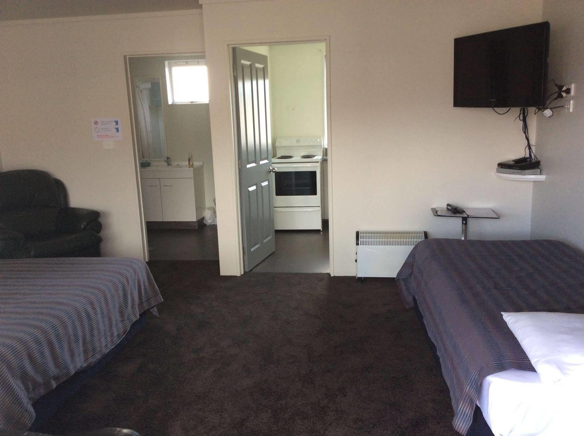 Charlton Motel Гор Екстер'єр фото